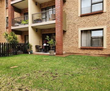 Apartment For Sale in Olivedale