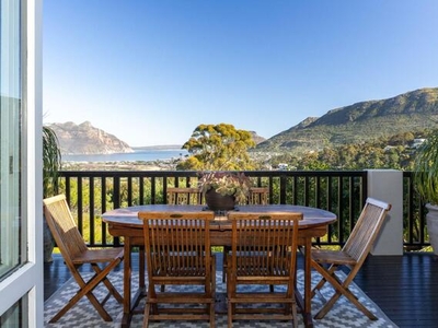 Apartment For Sale In Ruyteplaats, Hout Bay