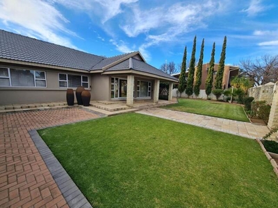 House For Sale In St Helena, Welkom
