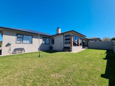 This Ultra Neat Single Level Home with Striking Sea Views is Situated in the Ever Popular Monte C...
