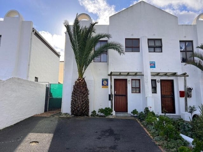 2 bedroom, Blaauwberg Western Cape N/A