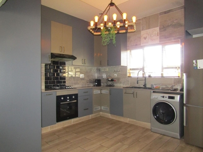 2 Bedroom House To Let in Eastleigh