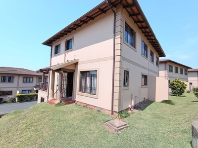 3 Bedroom Townhouse For Sale in The Wolds
