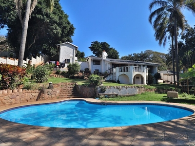 3 Bedroom House For Sale in Amanzimtoti