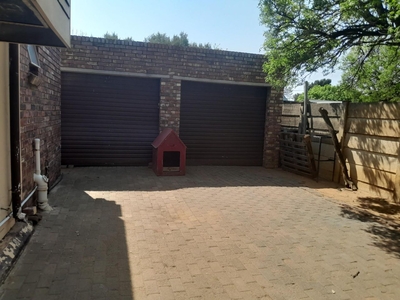 3 Bedroom House To Let in Wilgehof