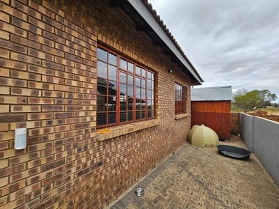 3 bedroom, Lydenburg Mpumalanga N/A