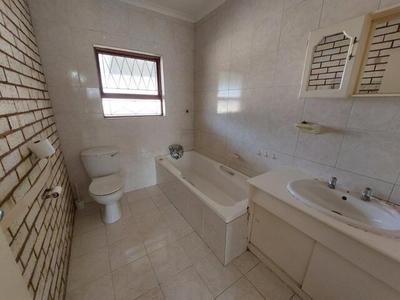 3 bedroom, Port Elizabeth Eastern Cape N/A