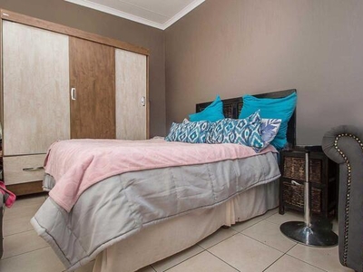 4 bedroom, Krugersdorp Gauteng N/A