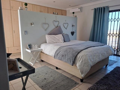 4 bedroom, Vredenburg Western Cape N/A