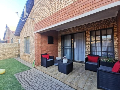 Townhouse for sale in Riversdale