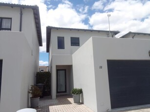 3 Bedroom Townhouse to Rent in Parklands North