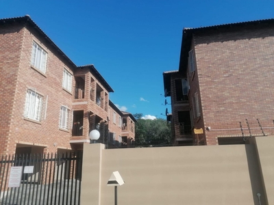 2 Bedroom Apartment / flat for sale in Rustenburg Central