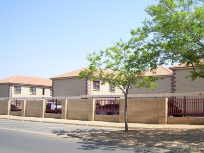 Apartment / flat to rent in Dassie Rand