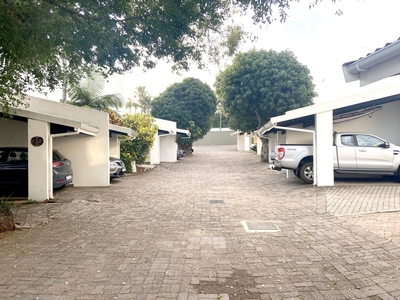 2 Bedroom Duplex To Let in Umhlanga Central