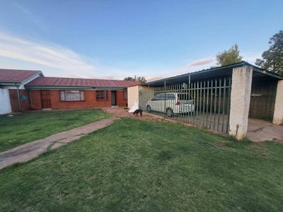 2 Bedroom House for sale in Booysens | ALLSAproperty.co.za