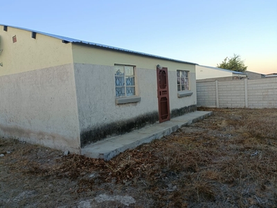 2 Bedroom House to rent in Seshego B