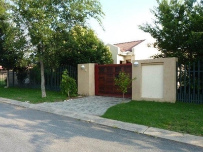 2 Bedroom Townhouse to rent in Secunda - 15 Carmen St Ext 22