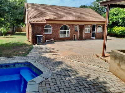 3 Bedroom House for Sale in The Orchards