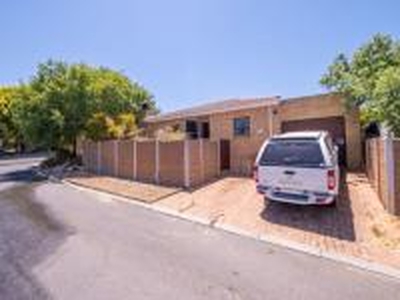 2 Bedroom Simplex to Rent in Brackenfell - Property to rent