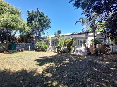 3 Bedroom House Rented in Protea Valley