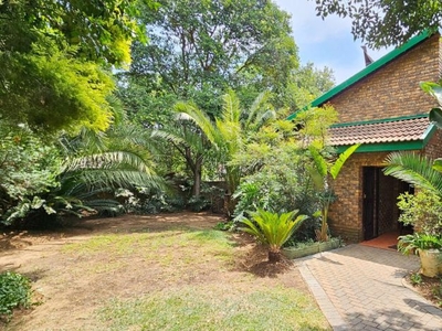 3 Bedroom house for sale in Faerie Glen, Pretoria