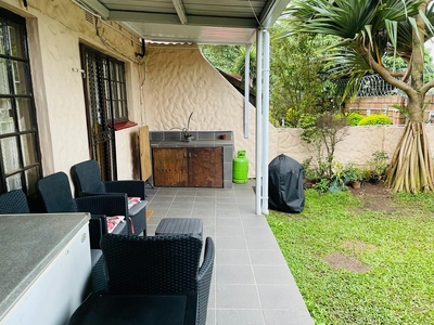 4 Bedroom Apartment To Let in Tongaat Central