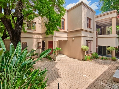 5 Bedroom Freehold For Sale in Woodmead