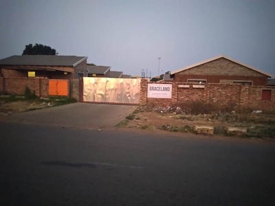 2 Bed Simplex in Ikageng