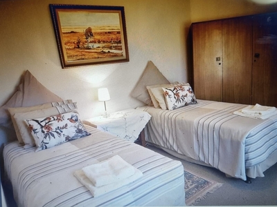 1 Bedroom Flat Rented in Parys