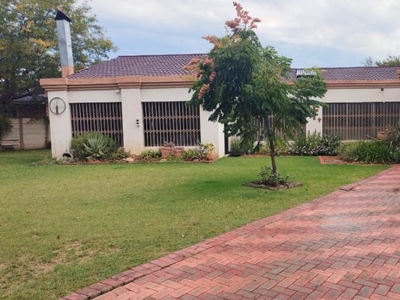 3 Bedroom house for sale in Sasolburg Ext 1