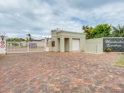 Townhouse Pending Sale in SUMMERSTRAND