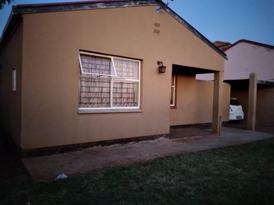 3 Bed House in Ikageng