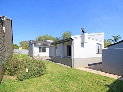 3 Bedroom House For Sale in Marais Steyn Park