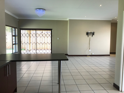 3 bedroom house to rent in Hillcrest (Kimberley)