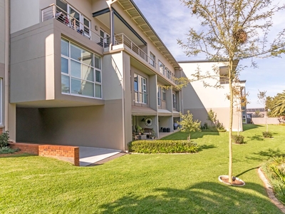 2 Bedroom Sectional Title For Sale in Bryanston