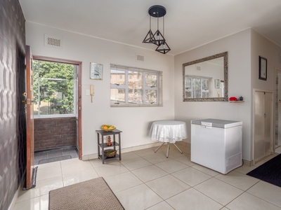 3 bedroom apartment for sale in Westridge (Durban)