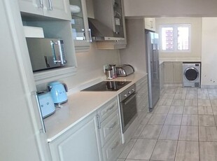 2 BED 2 BATH 2 PARKING PENTHOUSE - LIFESTYLE IN DURBAN WITH INSANE VIEWS