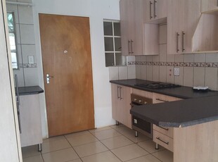 2 Bedroom Apartment To Let in Lydenburg