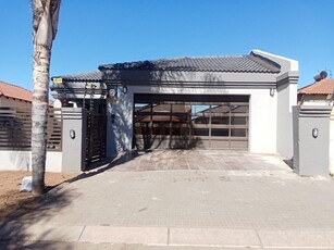 3 Bedroom House to rent in Polokwane Ext 108