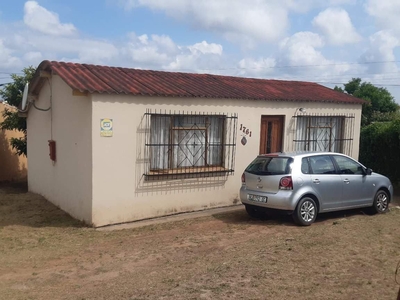 2 Bedroom House For Sale in Mdantsane Nu 9