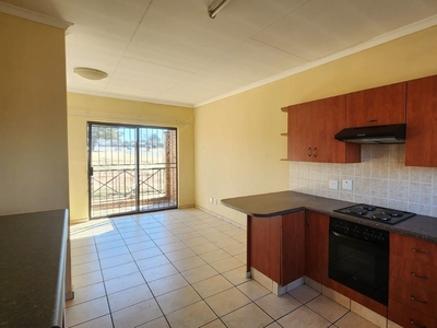 2 bedroom townhouse to rent in Meyerton South