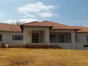 2 ha Farm in Protea Ridge