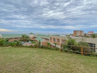 2 Bedroom Apartment Sold in Summerstrand