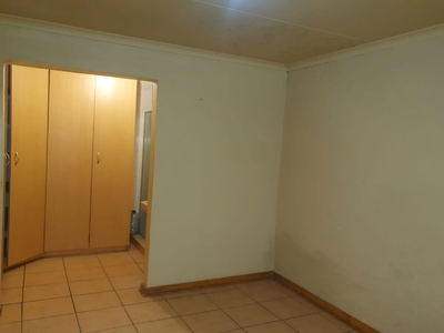 2 bedroom house for sale in Pine Ridge (Witbank (eMalahleni))