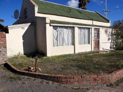 House For Sale in Beaufort West