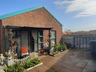 2 Bed House in Vredenburg