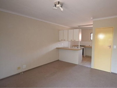 Apartment For Rent In Ferndale, Randburg