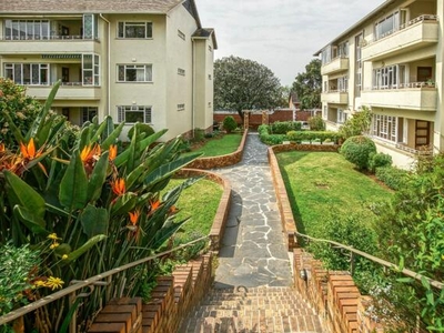 Apartment For Rent In Kenilworth Upper, Cape Town