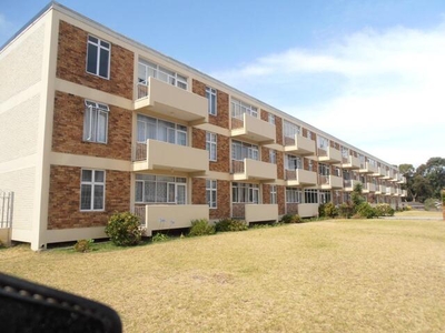 Apartment For Rent In Parks Estate, Strand