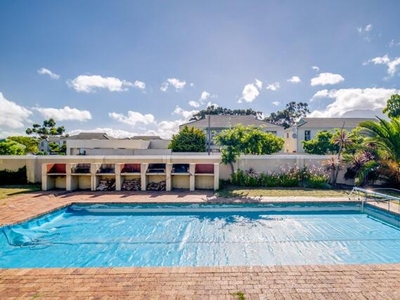 Apartment For Sale In Kenilworth, Cape Town